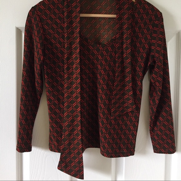 Tee from Axara Paris - Picture 2 of 6